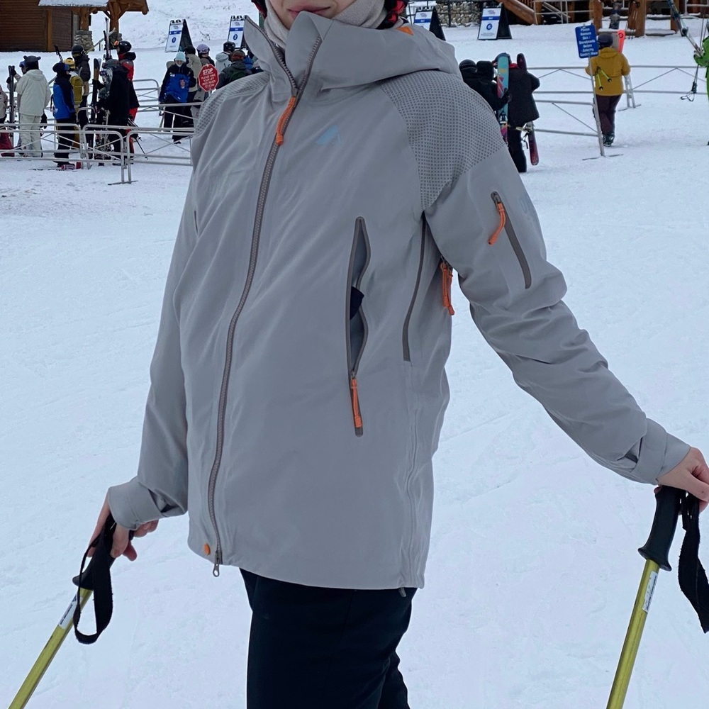 ORAGE Alpina Ski Shell Jacket. Raincoat. Arc’Teryx vibe!